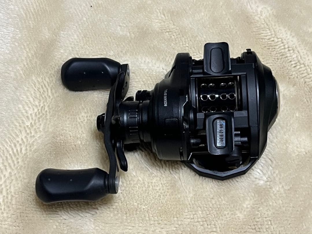 Abu ROXANI BF8-L アブ　ロキサーニBF8 ベイトフィネス BFS