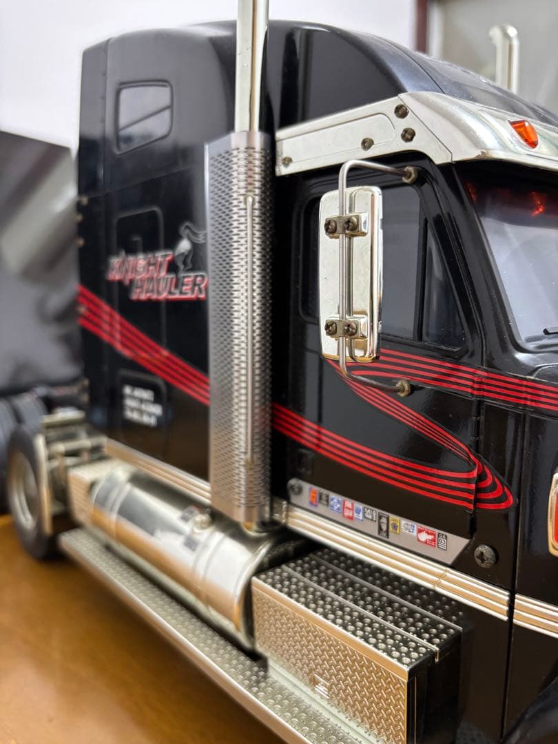 1/14RC トレーラーヘッド ナイトハウラー フルオペレーションセット