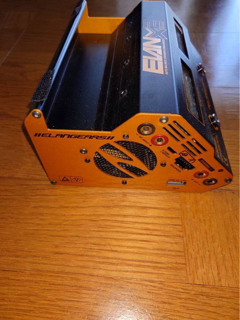 ELAN X2 充電器
