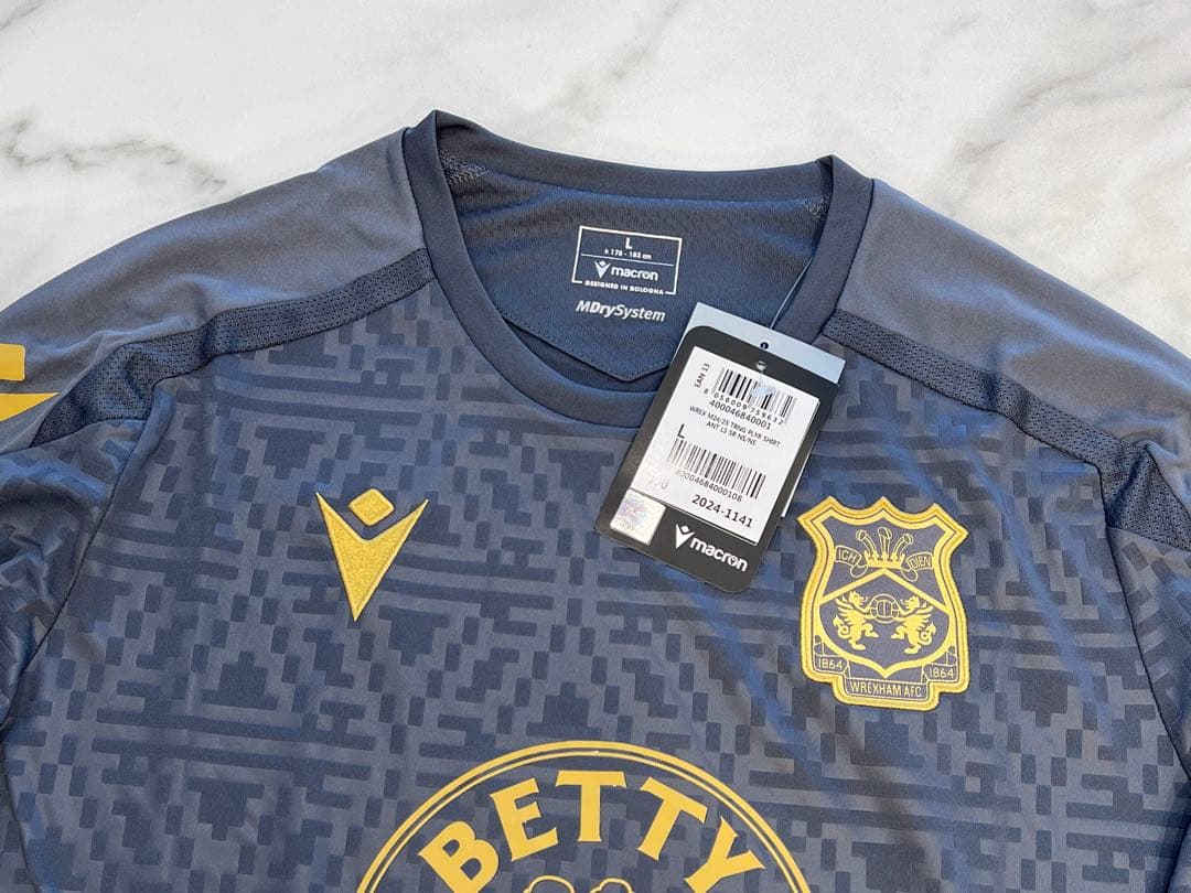 【日本未発売】WrexhamAFC 24-25 ロングスリーブトレーニングシャツ