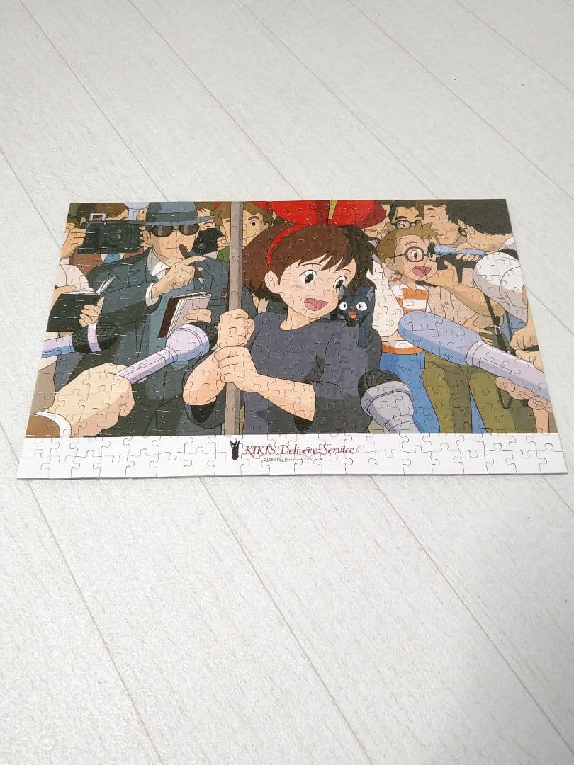 【廃盤品】ジブリ『魔女の宅急便』 パズル 300ピース　３枚セット　バラ売り不可