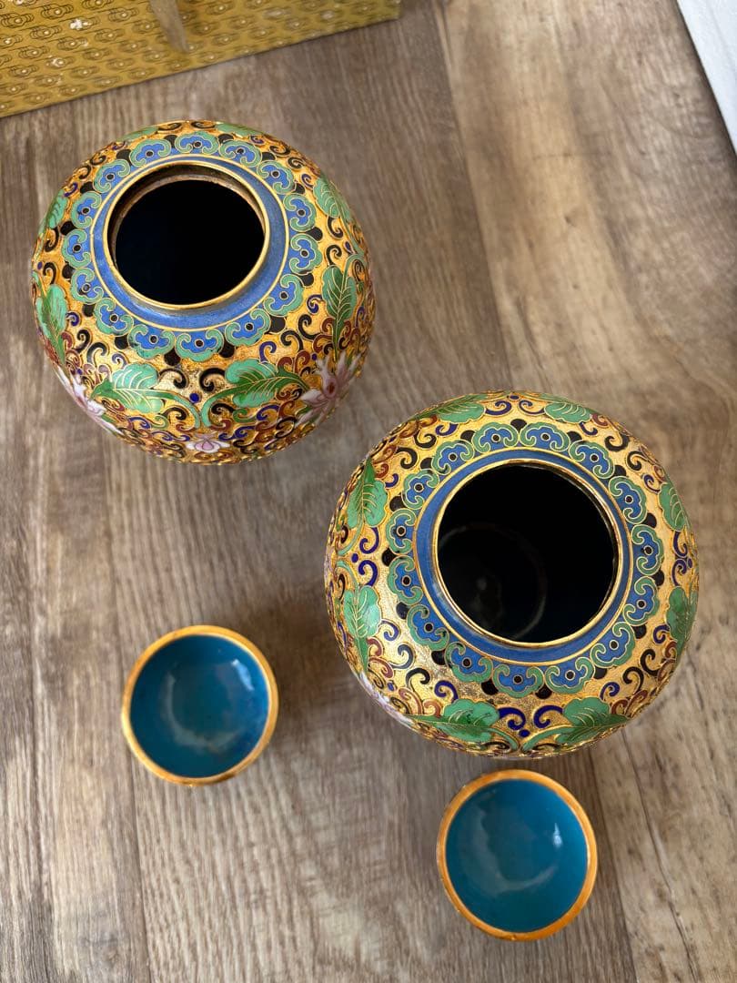 中国　七宝焼　壺　つぼ　骨董