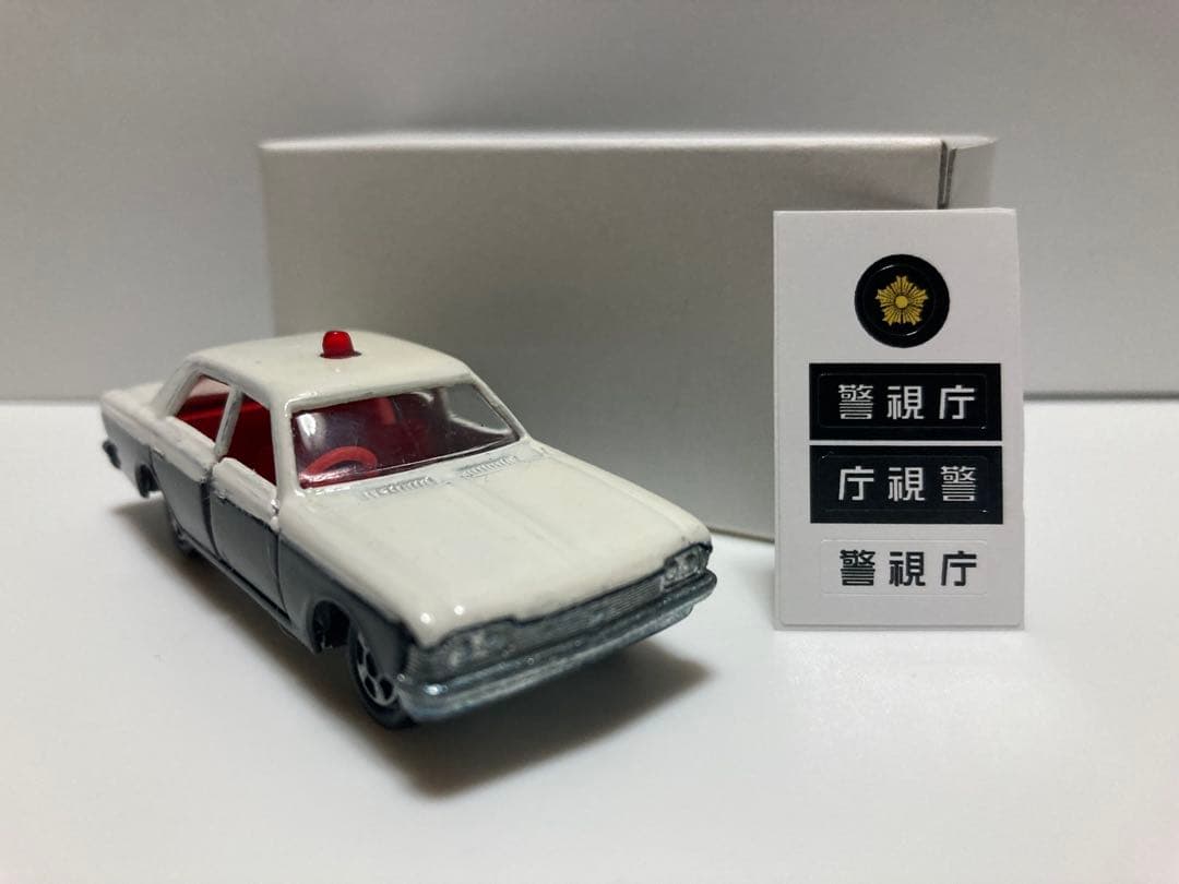 トミカ　日本製　クラウン　パトロールカー　1Aホイール　シール付き