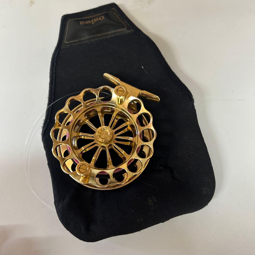 ダイワ　ヘチ釣り用リール