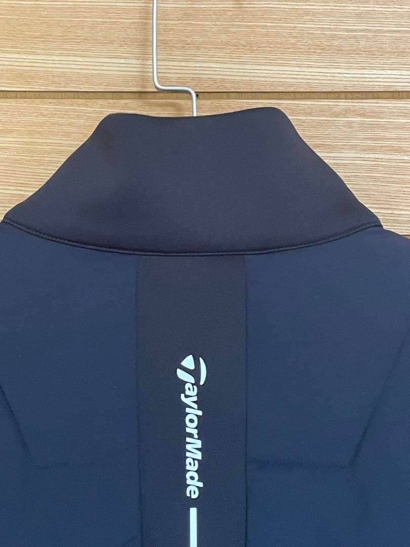 TaylorMade ブラック　ダウンジャケット　新品未使用！Lサイズ