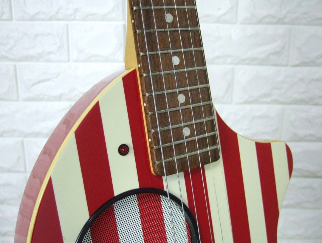 FERNANDES ZO-3 USA 星条旗 アンプ内蔵ギター スピーカー搭載