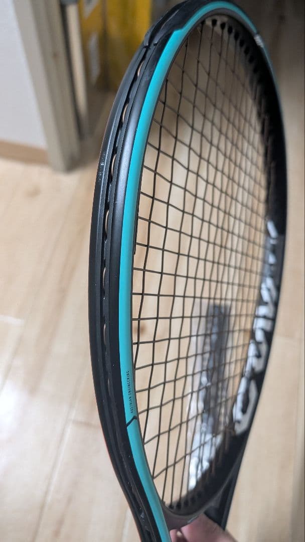 HEAD Gravity MP Graphene 360+ グロメット付