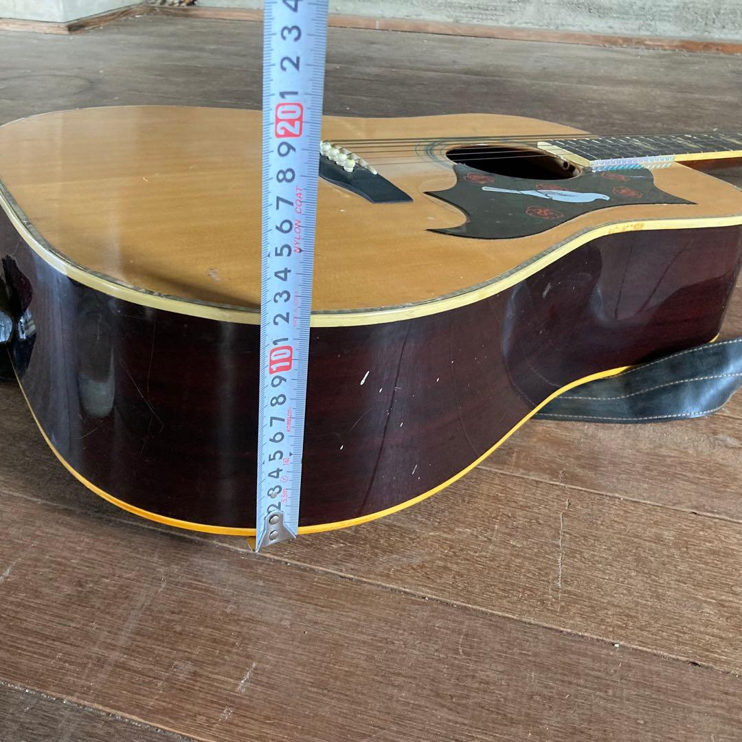 スズキバイオリンギター　THREES W-200