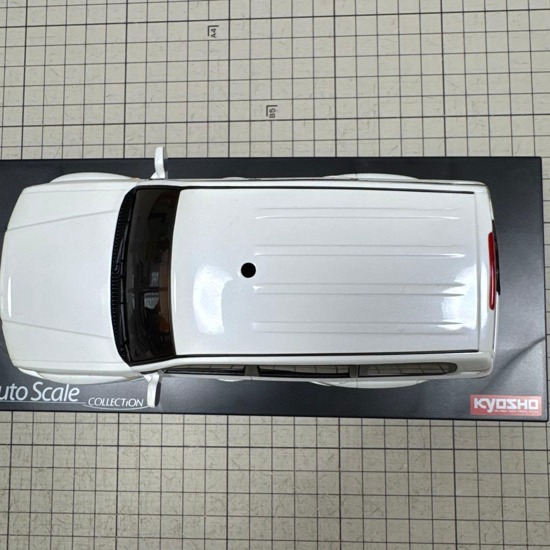 京商KYOSHO　オートスケールコレクション　ランドクルーザー100 パールWH