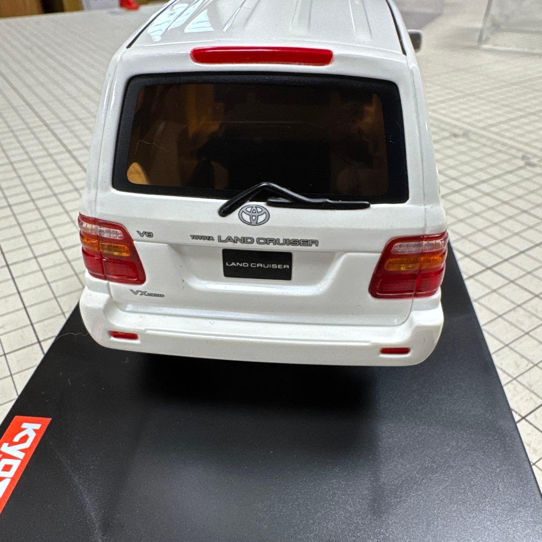 京商KYOSHO　オートスケールコレクション　ランドクルーザー100 パールWH