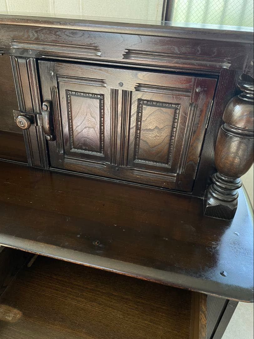 アーコール　レア品　初期　オールドコロニアル　カップボード　サイドボード