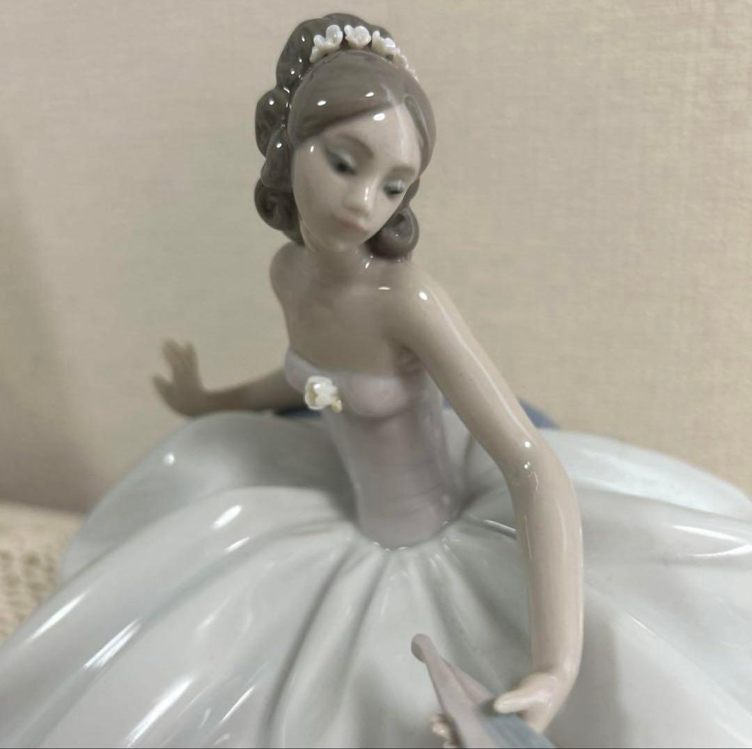 リヤドロ　お祭り　ひと休み　舞踏会