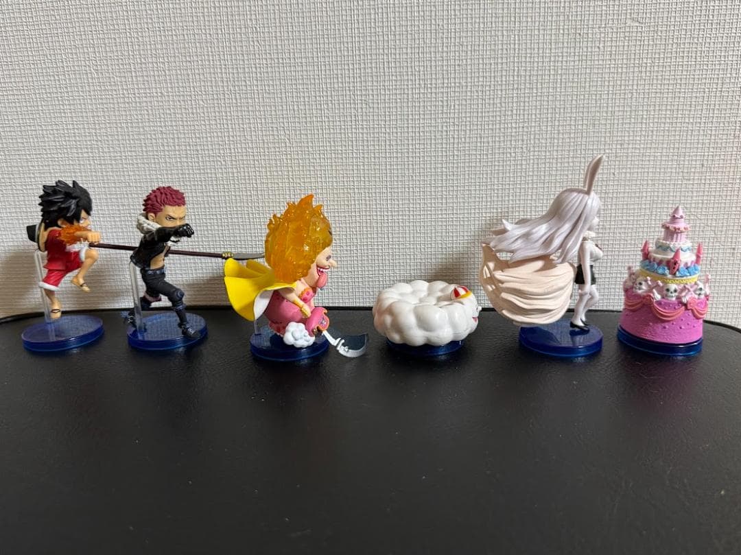 ワンピース　ワールドコレクタブルフィギュア ホールケーキアイランド 18体セット