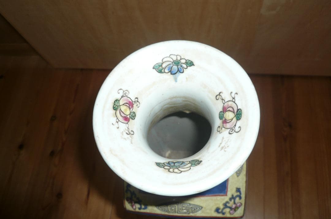 花瓶