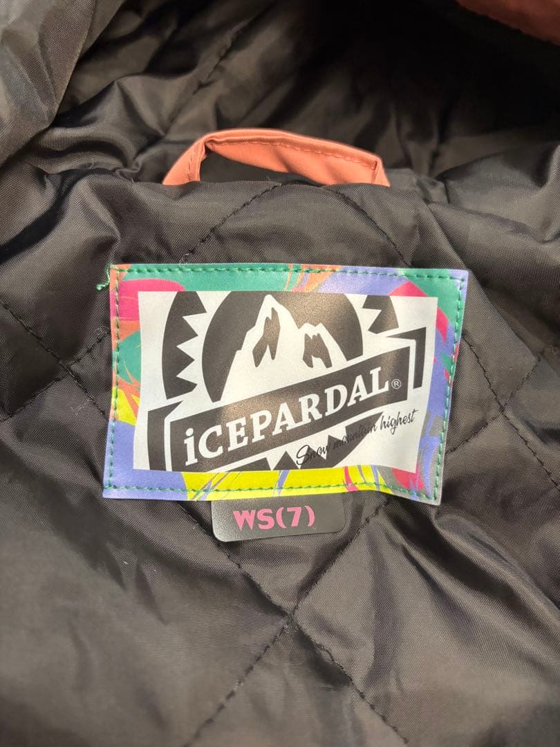 送料込み♡スノボーウェア♡