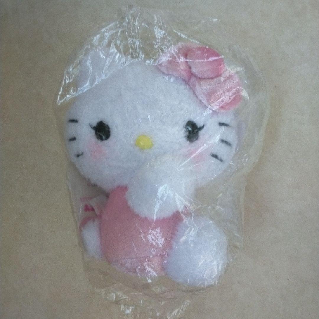 未使用紙タグ付き キティ 50周年 Anniversary ぬいぐるみ まつげ