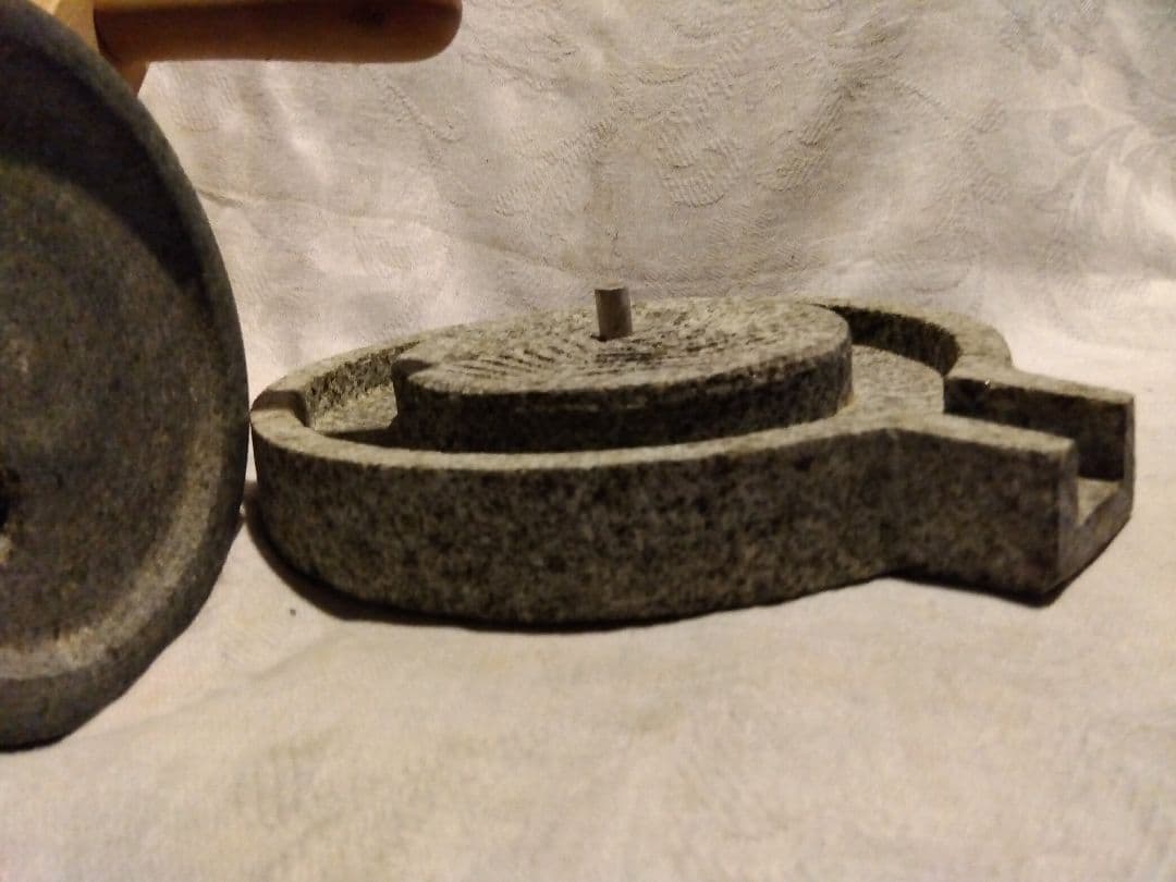 ♪茶道具　茶臼　石ウス