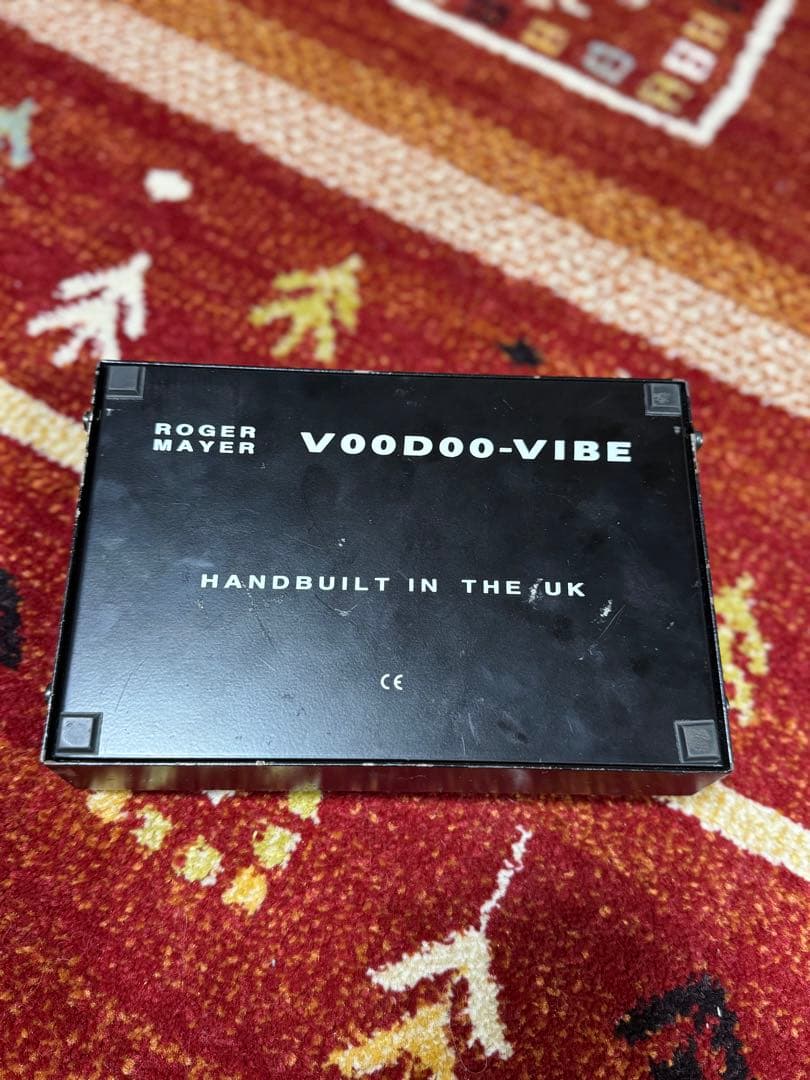 ギター ROGER MAYER VOODOO-VIBE