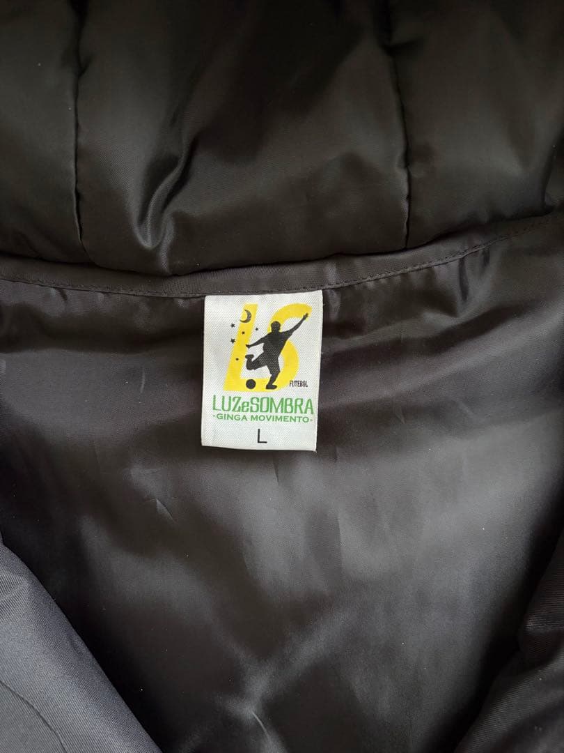 ルースイソンブラ　トリカゴ　ベンチコート