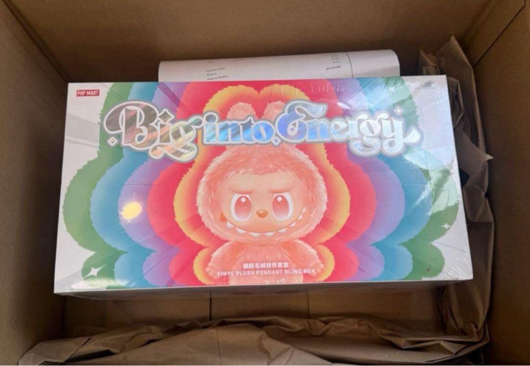 ポップマート ザ モンスターズ (ラブブ) ビッグイントゥエナジー シリーズ