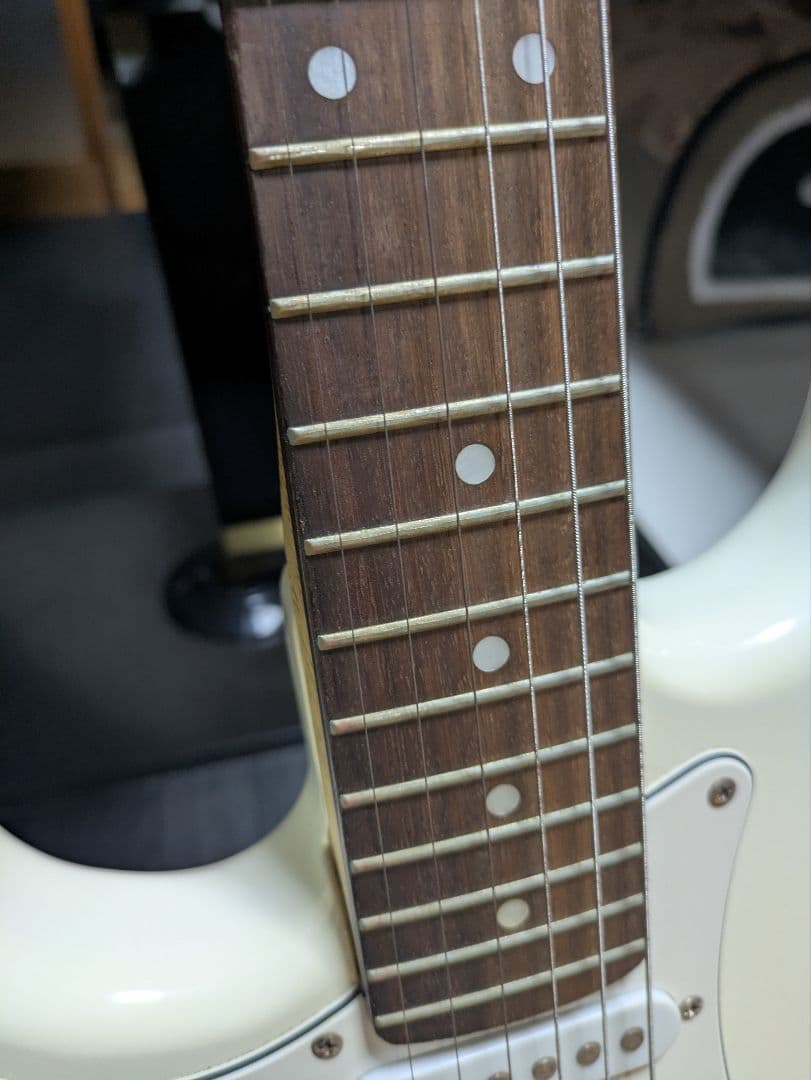 Bacchus 　エレキギター　バッカス　ストラト　レフティ　左利き　ホワイト