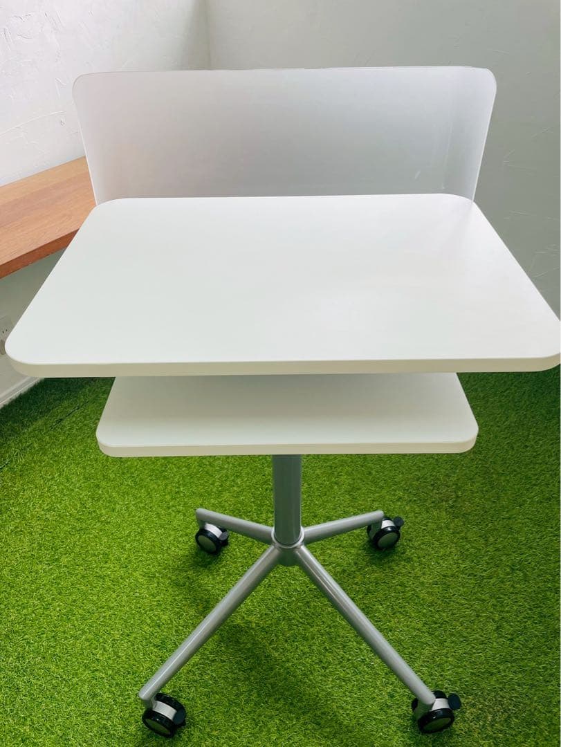 【美品】サンワサプライ 講演台 演台 100-DESK096 中棚付