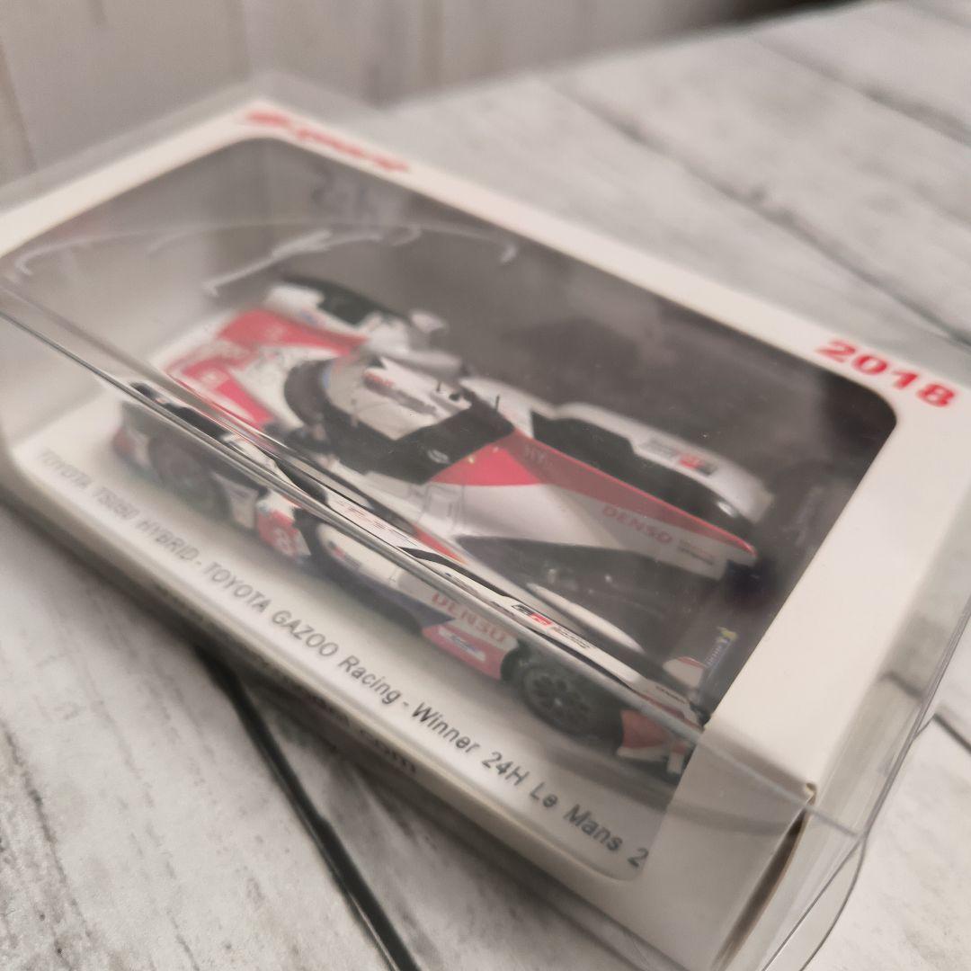 TOYOTA TS050 HYBRID 2018年　中嶋選手の直筆サイン入り