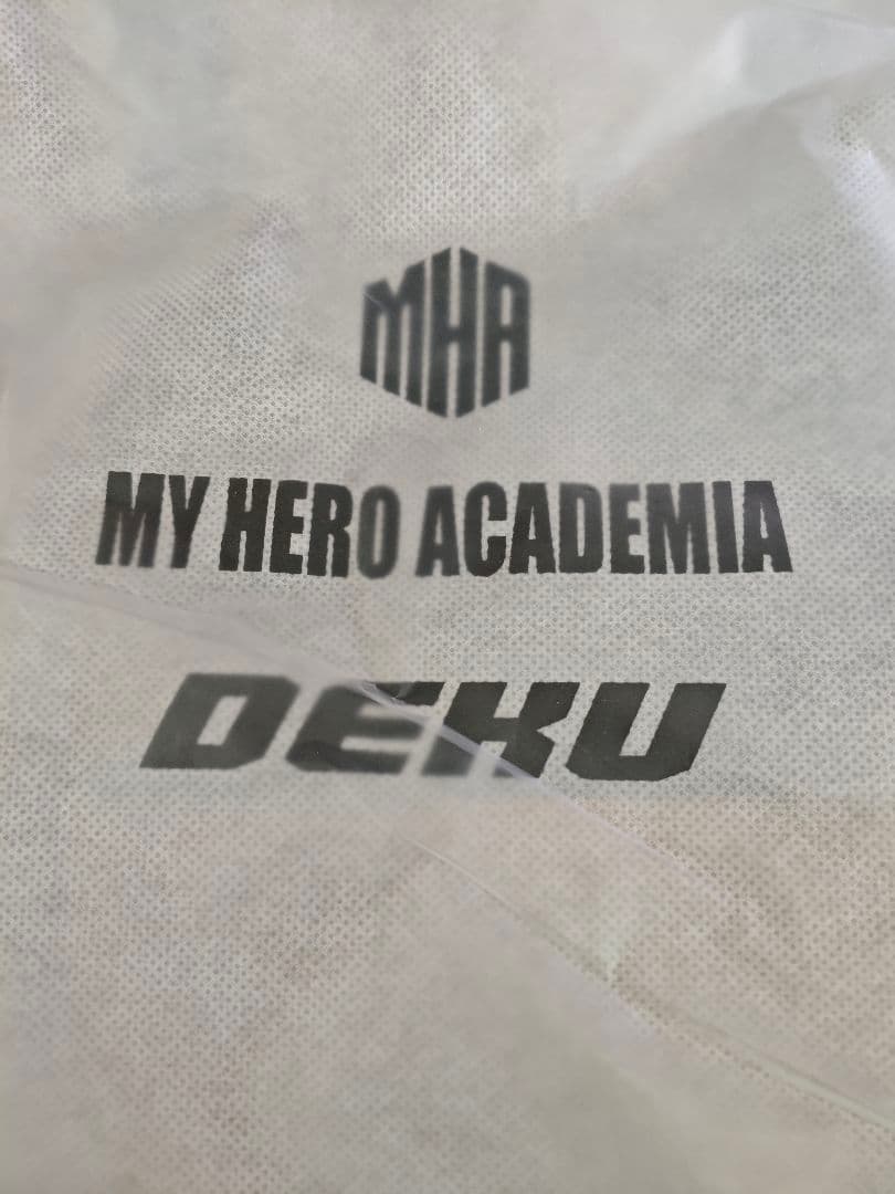 【完売品】新品未使用品　DEKUリュック　マスタード 僕のヒーローアカデミア