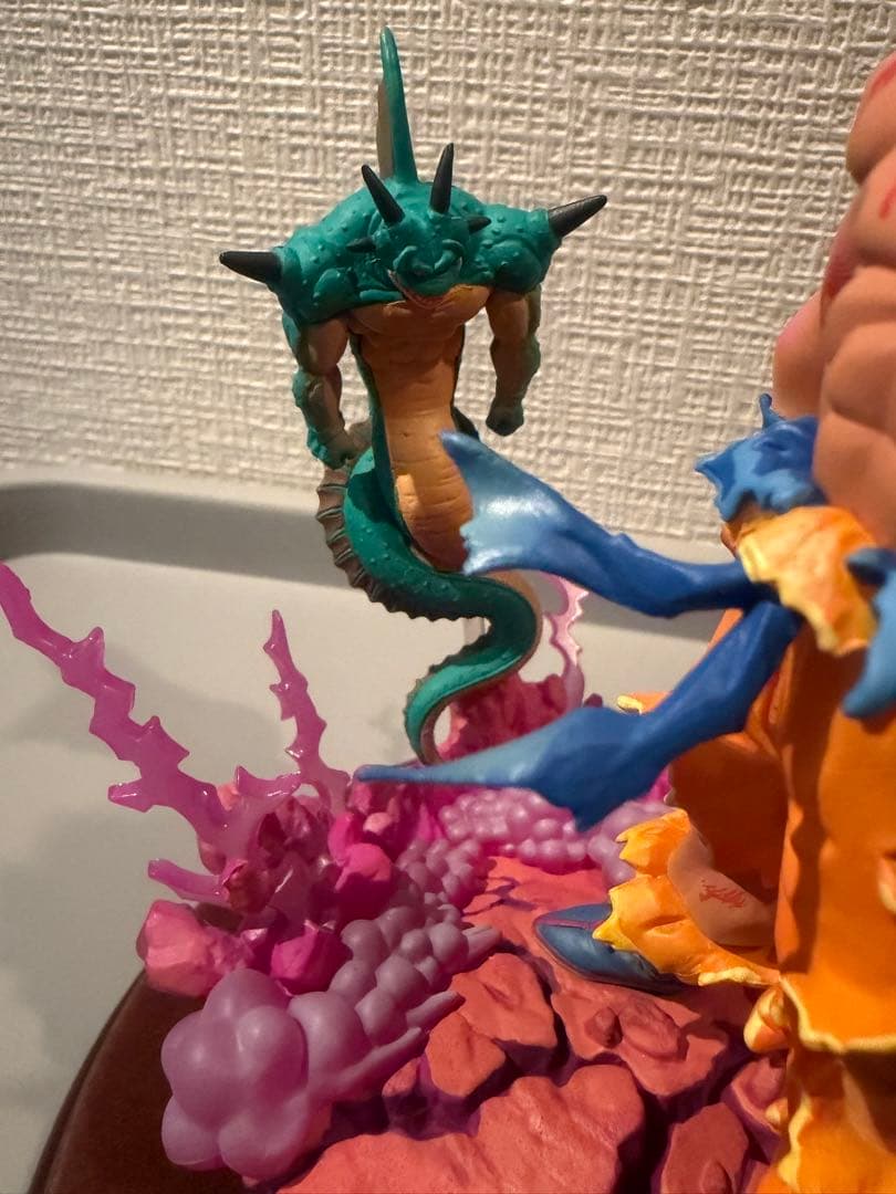 ドラゴンボールセレクション　巻五　孫悟空（スーパーサイヤ人）