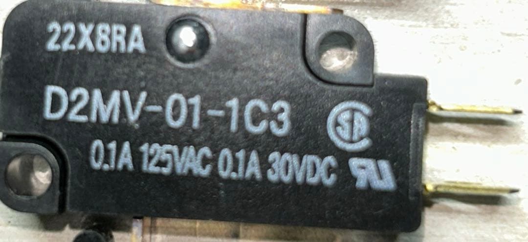 【現品限り】マイクロスイッチ D2MV-01-1C3他53個セット