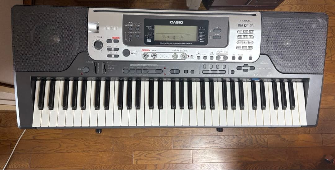 CASIO LK301BB 光ナビゲーション 電子キーボード 純正スタンド付
