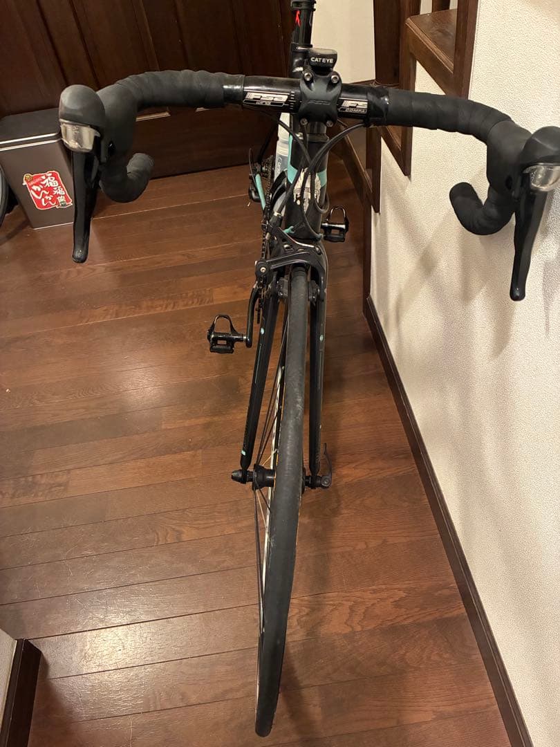 ビアンキ SEMPRE 105 フルカーボン ロードバイク