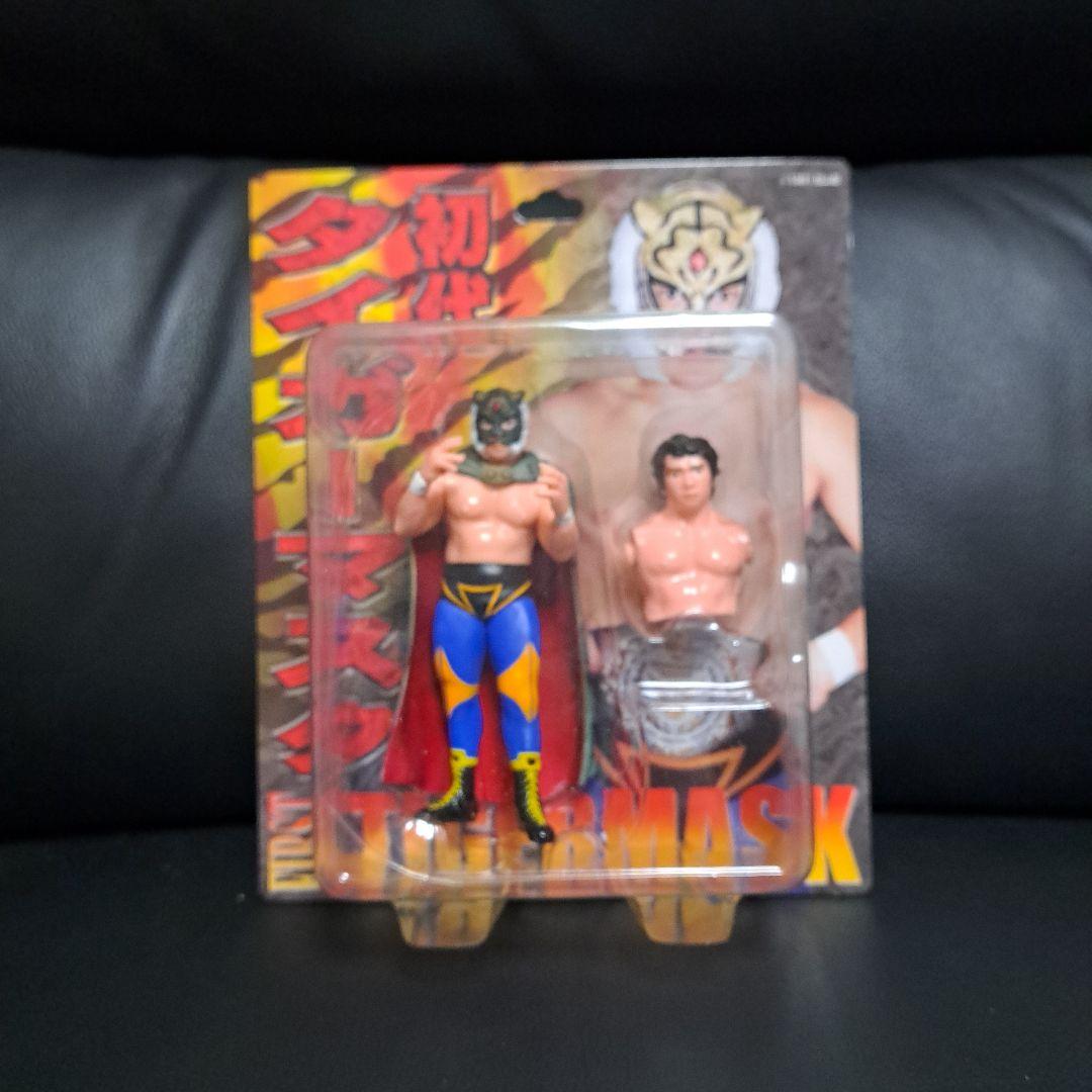 新品タイガー.マスカラス.ハヤブサ.ウルティモドラゴン4体 フィギュアセット