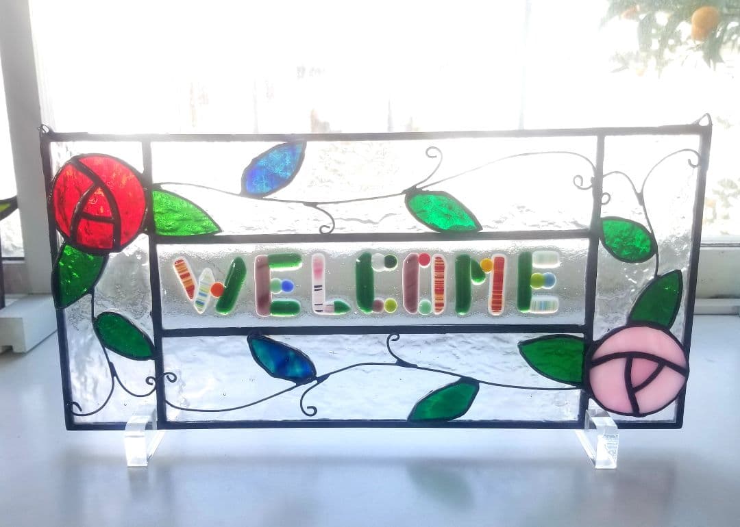 ステンドグラス　ローズモチーフのウェルカムボード(スタンド付き)