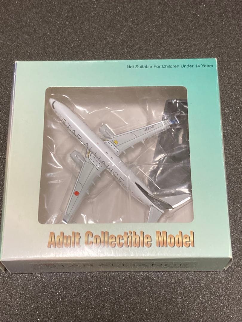 ANA B737-800 スターアライアンス塗装 1/400 JA51AN