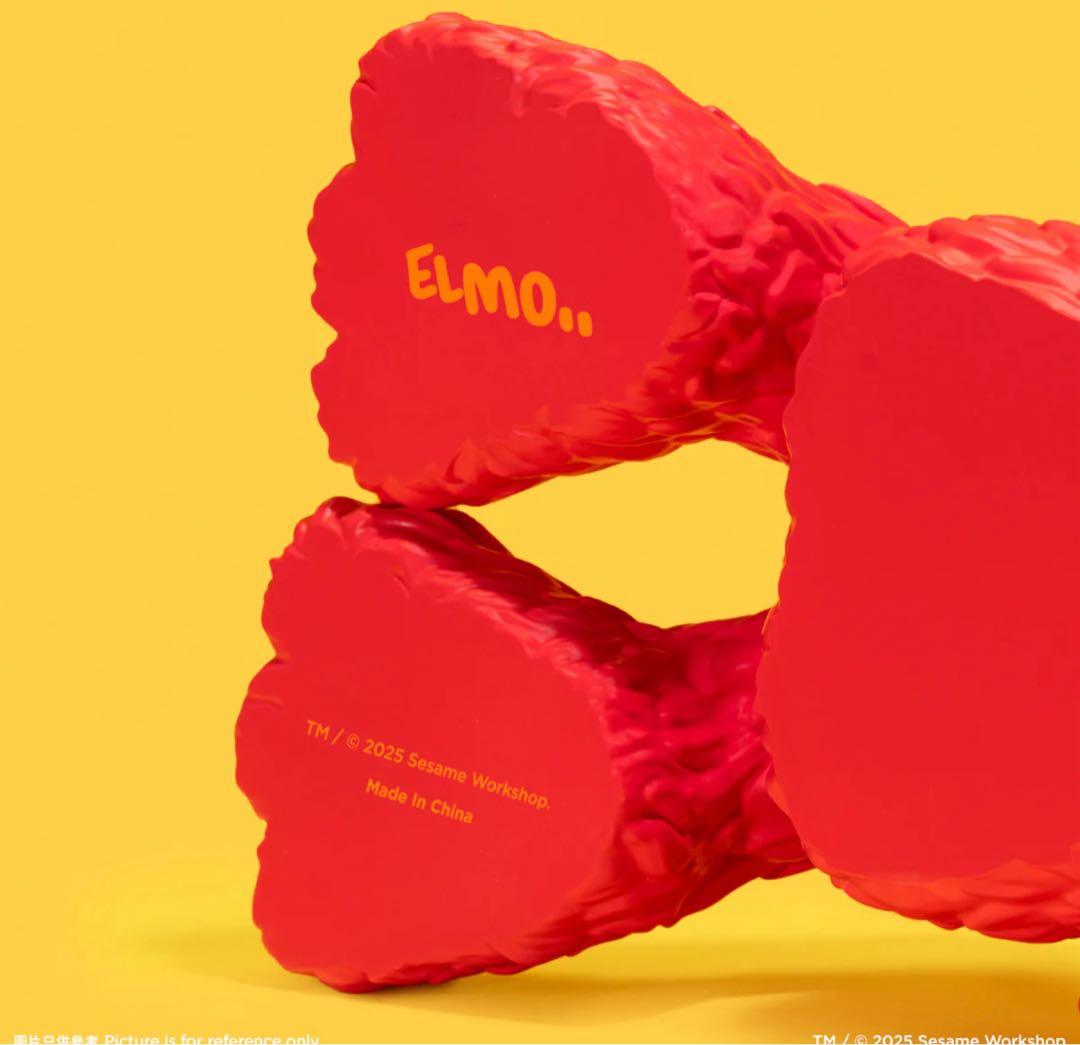 Kaws x セサミストリート　エルモ