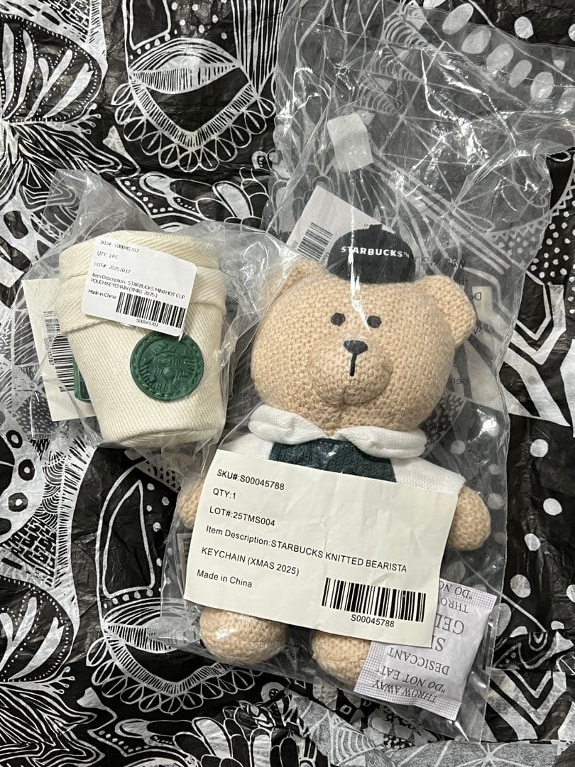 レア　即完売　スターバックス　シンガポール　ベアリスタ　ポーチ　キーチェーン