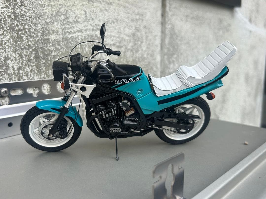 CBR400F完成品