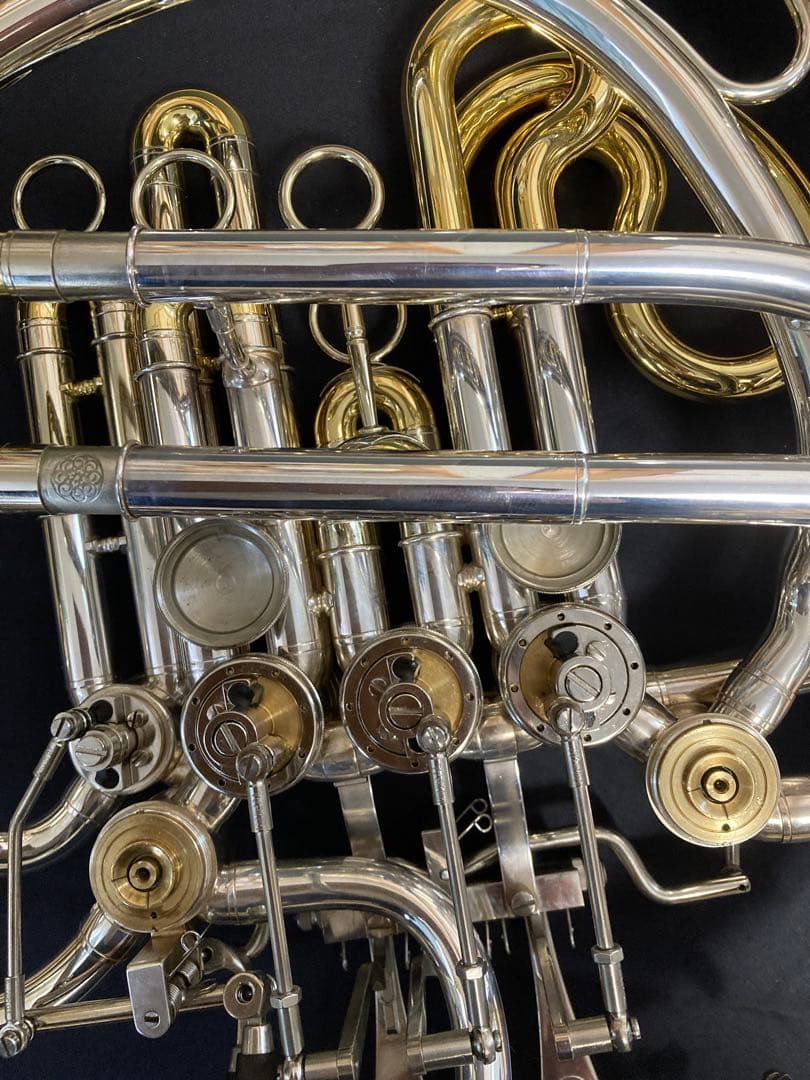 Stomvi B♭/high Fデスカントホルン<Titan>＃DH70S-TL