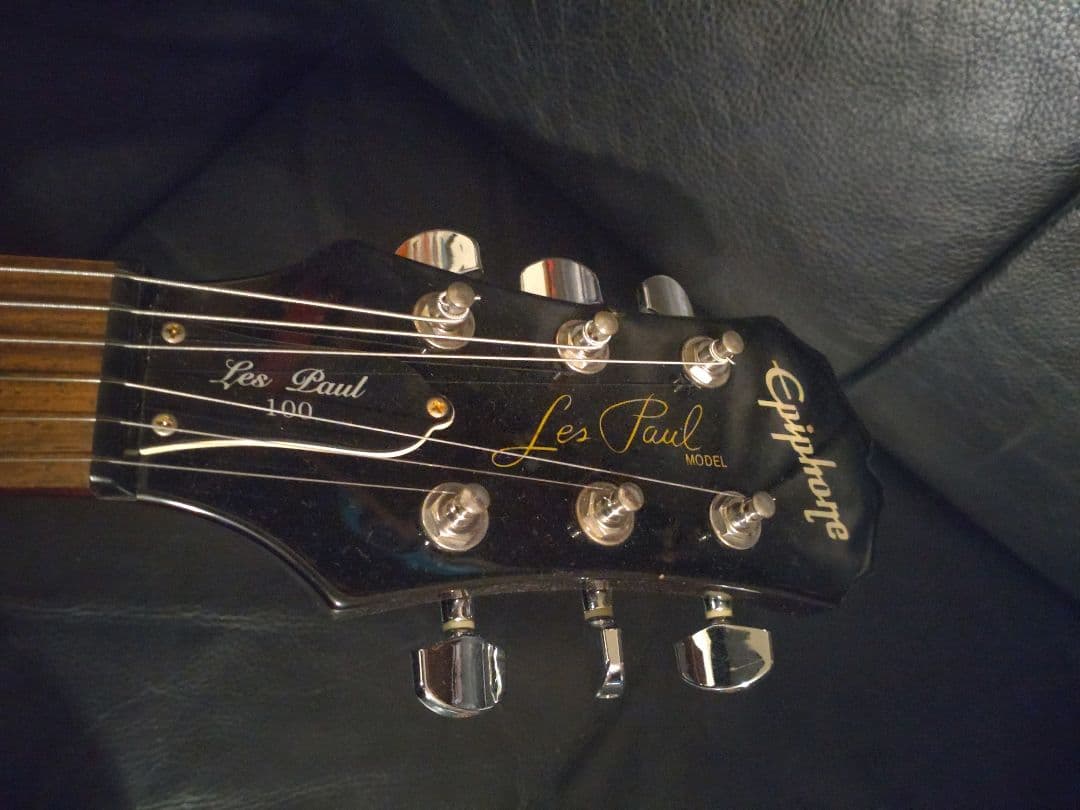 ギター Epiphone les paul 100