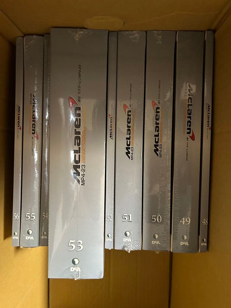 絶版品 デアゴスティーニ 週刊マクラーレンMP4-23 一部組立済