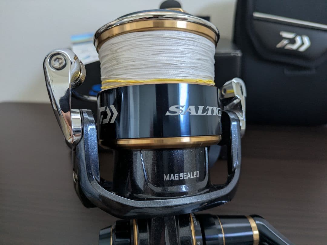 DAIWA SALTIGA 14000-XH リール　超美品　20ソルティガ