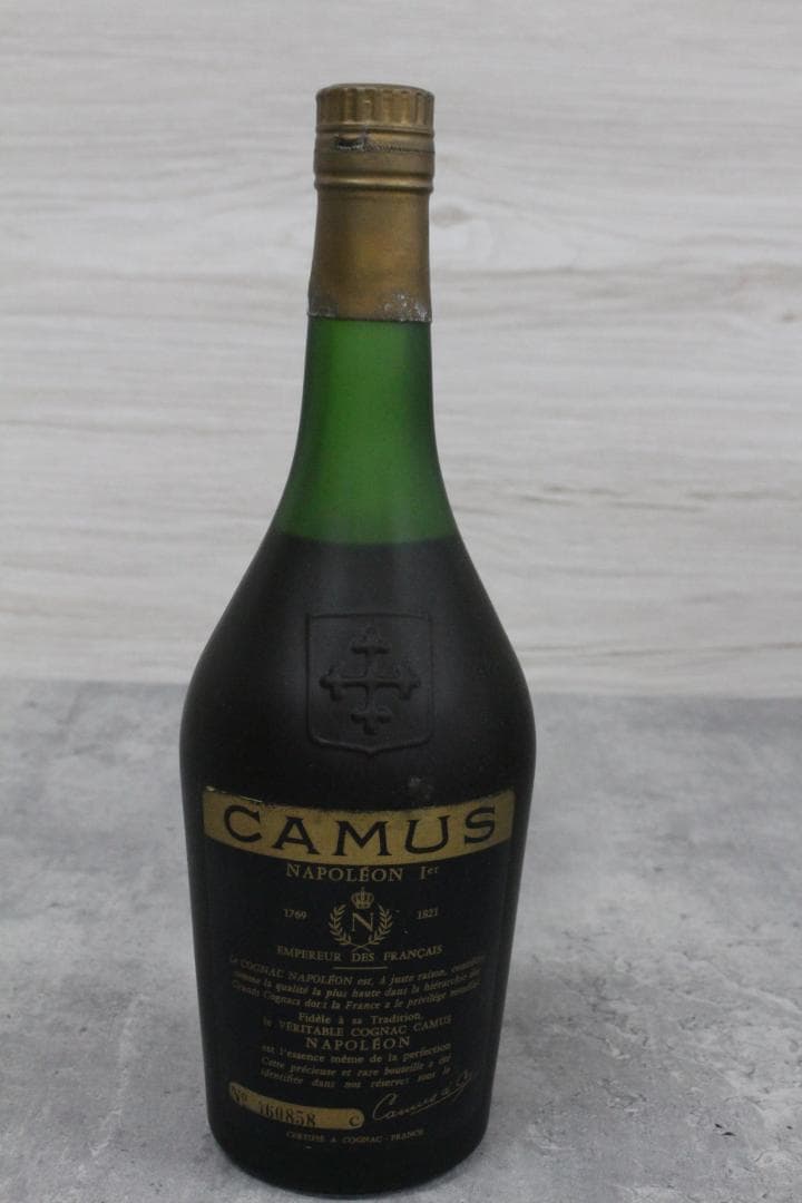 ▲未開栓12本まとめ J&B ジョニーウォーカー カミュ ブランデー ウイスキー