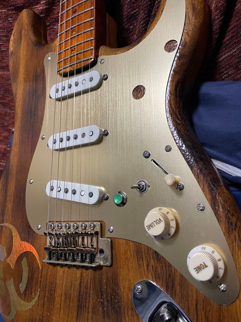 たたたあ)))ストラトキャスター　22F ノーブランド