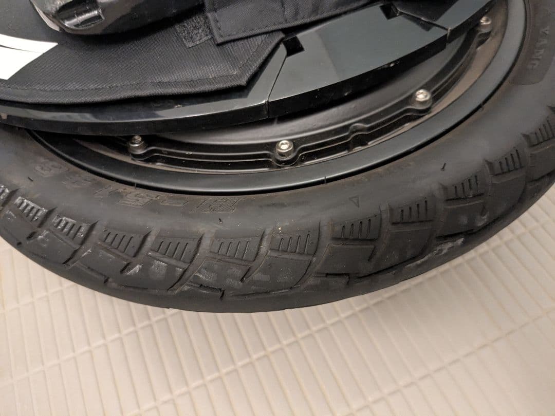 iNMOtion V8F 電動一輪車