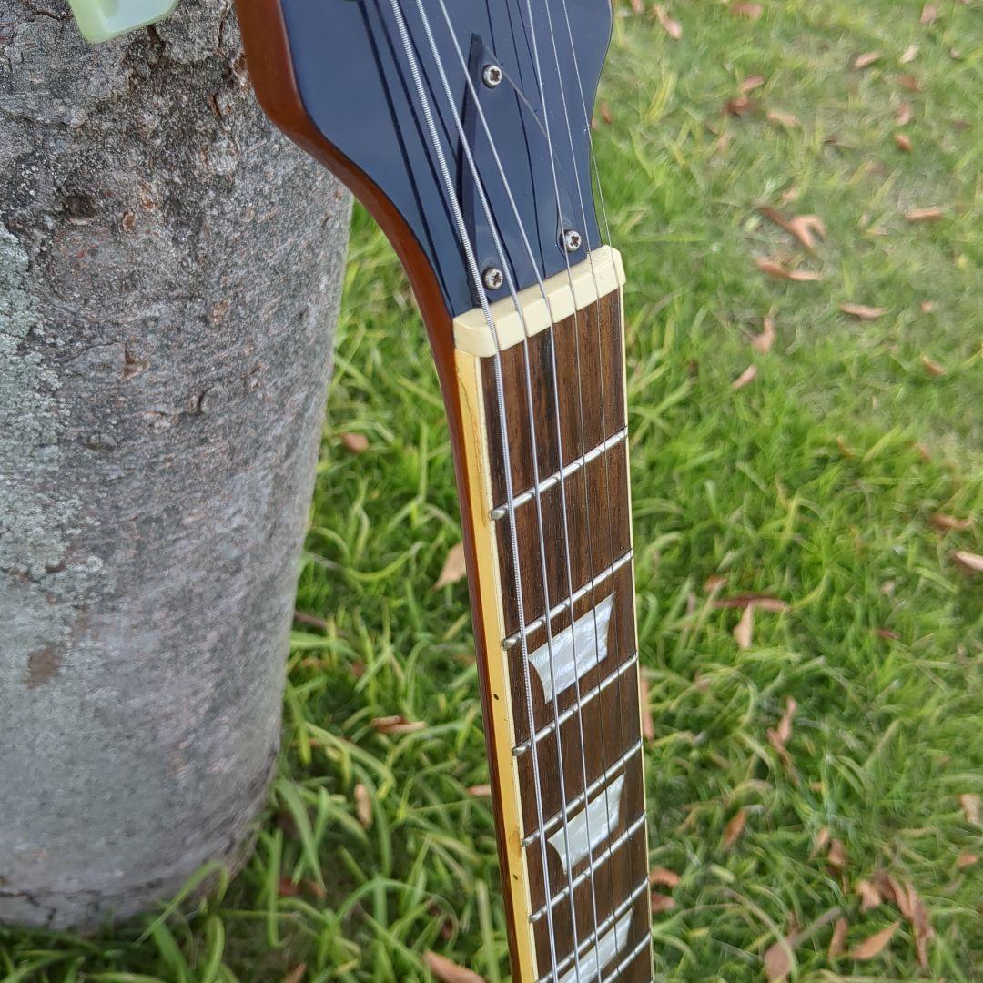 Bitz Leopard エレキギター サンバースト 傷あり 音よし