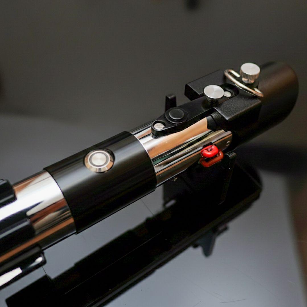 カスタムライトセーバー　新品　ダースベイダー　スターウォーズ　ネオピクセル