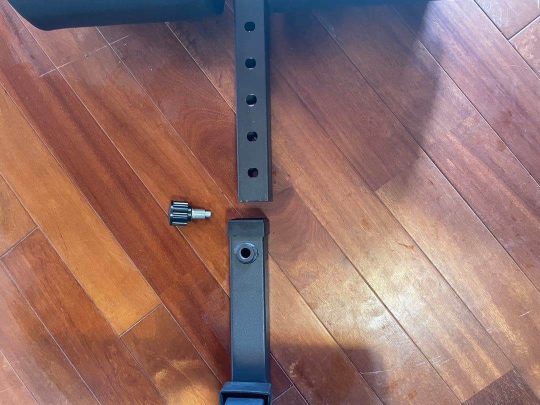 トレーニング機器　グルートハムディベロッパー　ユーズド　前半分