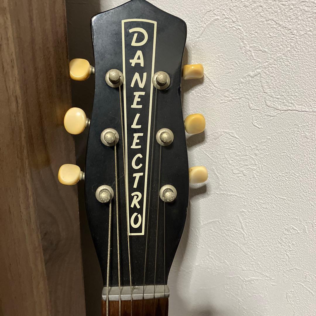 E*m様 DANELECTRO エレキギター　56-U2 ブラック シングルカッ