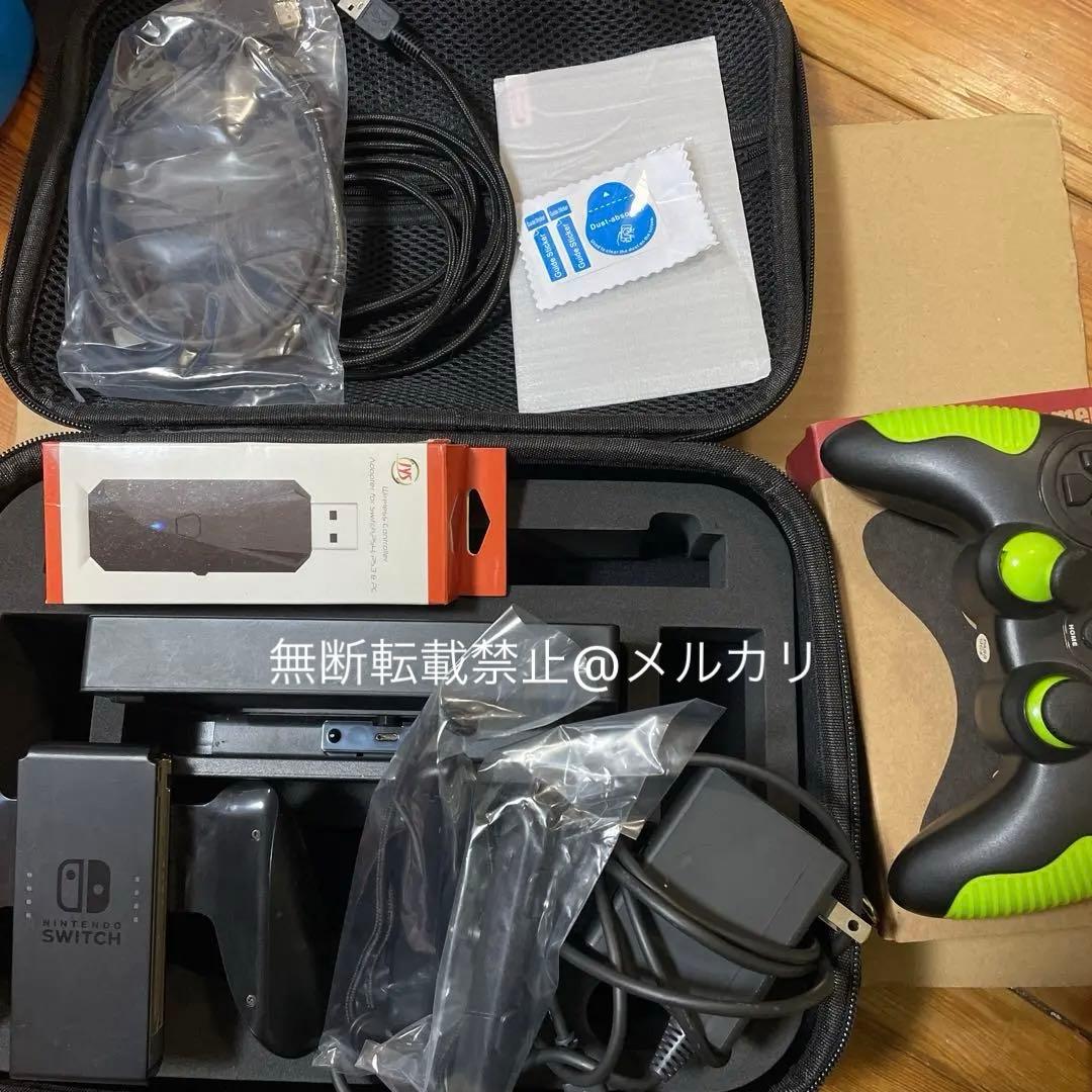 Nintendo switch 赤　青　本体　コントローラー付き　ケース付き